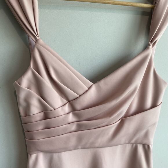 Monique Lhuillier Kennedy Bridesmaid Dress 450452 Shell 6 - Picture 2 of 10